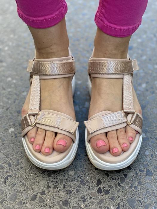 Flatform δίσολο σανδάλι με ρυθμιζόμενα υφασμάτινα λουριά μπέζ Y8029