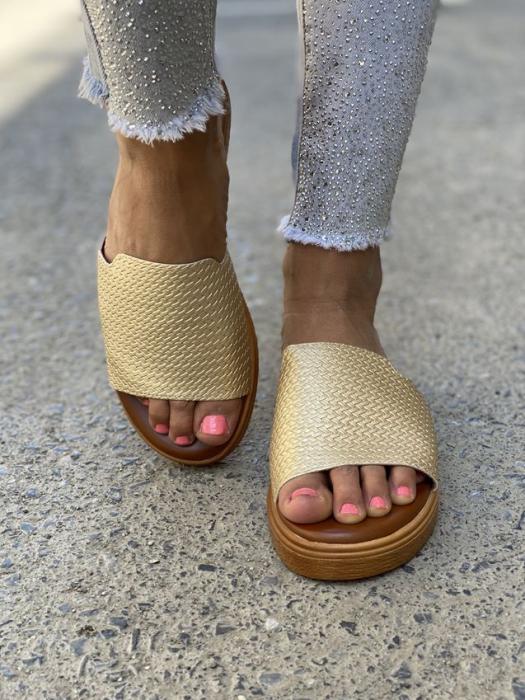 Σανδάλι flatform χρυσό 164