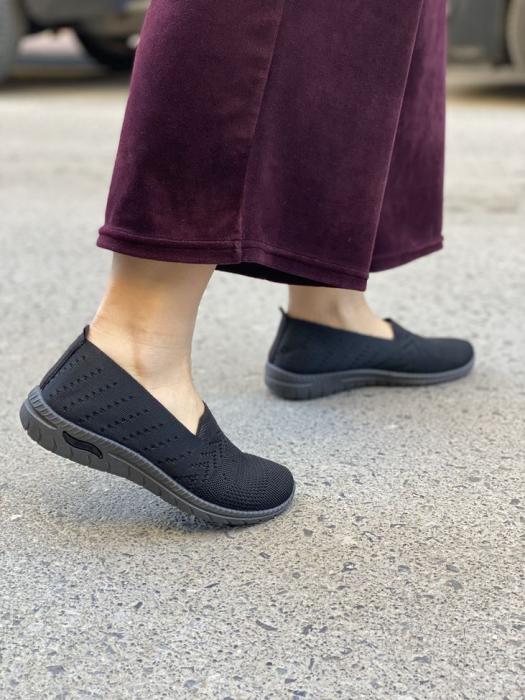 Μαύρο sneaker κάλτσα με άνοιγμα στο κουτεπιέ J01