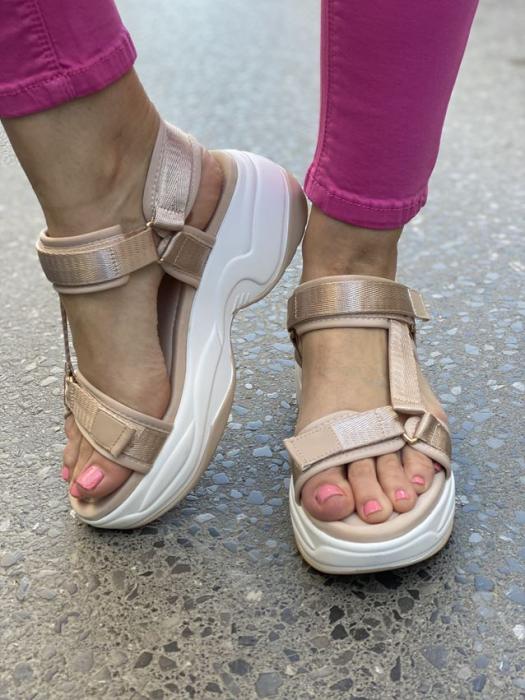 Flatform δίσολο σανδάλι με ρυθμιζόμενα υφασμάτινα λουριά μπέζ Y8029