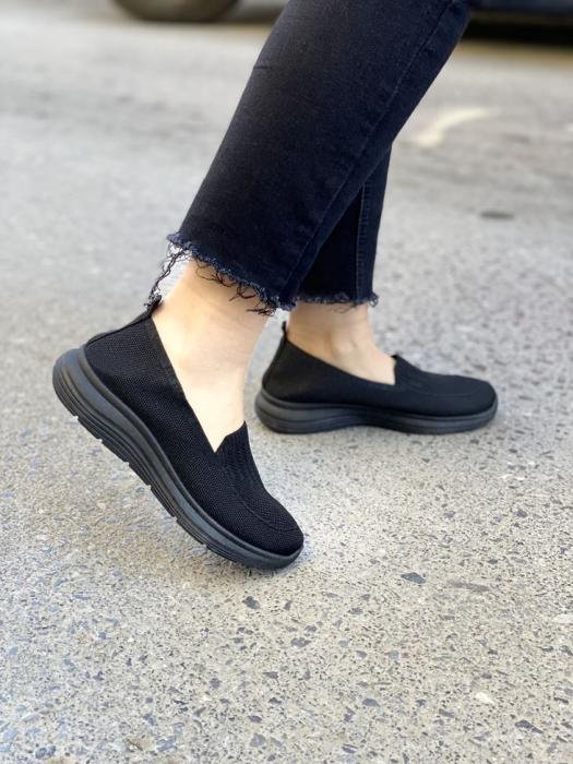 Μαύρο sneaker κάλτσα με άνοιγμα στο κουτεπιέ J05