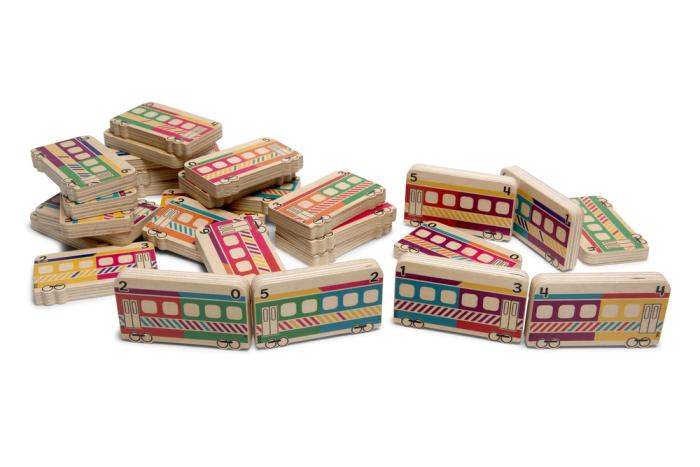 BS Toys – Domino Trains