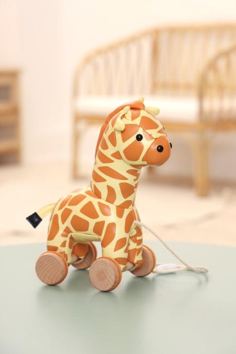 Gina the pull along giraffe
