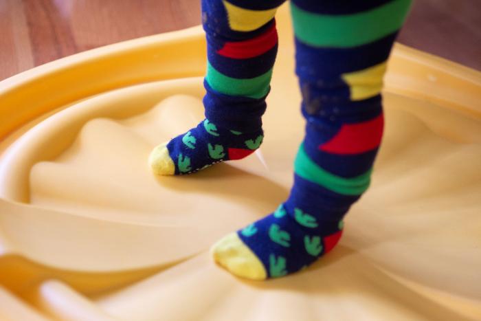 Grip Easy Crawler Pants & Socks Set – Devin the Dinosaur - 6-12