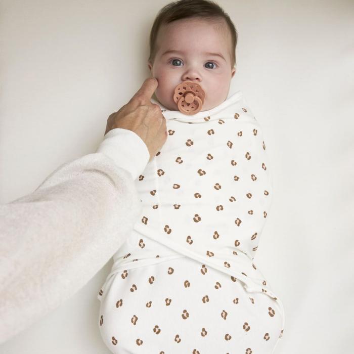 Meyco – Swaddle Mini Panther Ροζ απαλό 0-3 μηνών