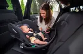 Lionelo Astrid i-Size set κάθισμα αυτοκινήτου 40-87cm &#038; βάση isofix Pink Coral