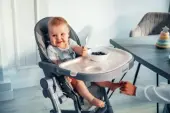 Lionelo Cora Plus Καρεκλάκι φαγητού 2 σε 1 Stone