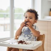 Αδιάβροχη Σαλιάρα PEVA με Τσέπη "Tout Baigne"