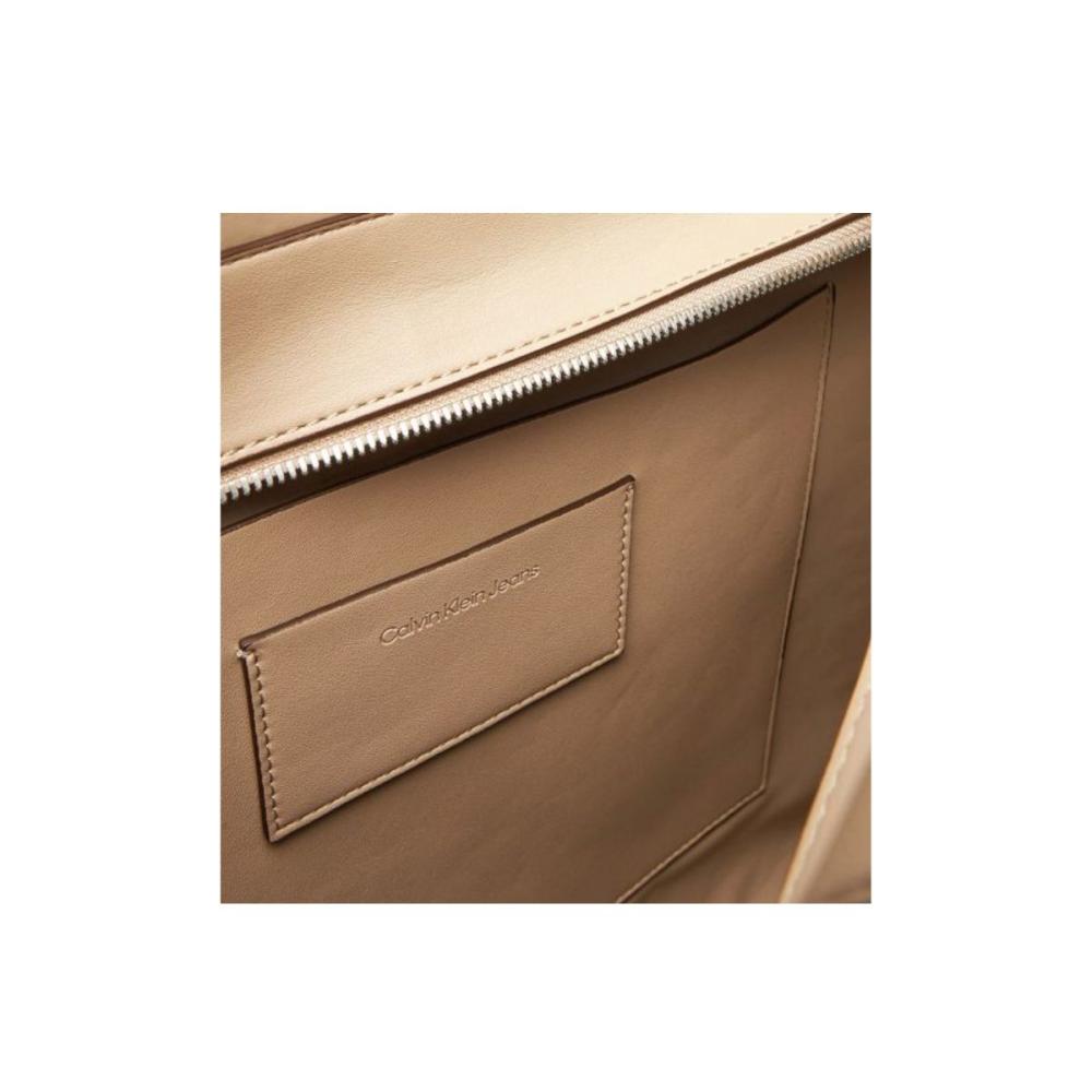 ΓΥΝΑΙΚΕΙΕΣ ΤΣΑΝΤΕΣ CALVIN KLEIN LV04K3070G PBF ΜΠΕΖ ΚΑΦΕ