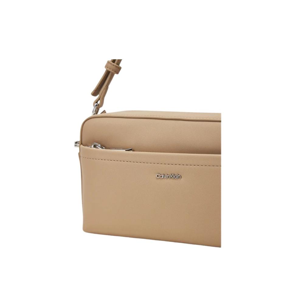 ΓΥΝΑΙΚΕΙΕΣ ΤΣΑΝΤΕΣ CALVIN KLEIN K60K612901 W75 ΜΠΕΖ
