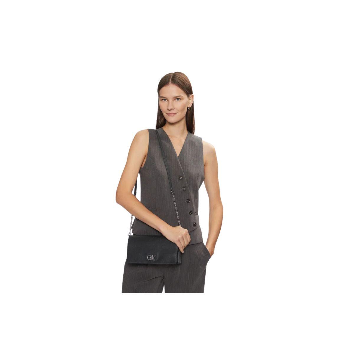 ΓΥΝΑΙΚΕΙΕΣ ΤΣΑΝΤΕΣ CALVIN KLEIN K60K613141 0GJ ΜΑΥΡΟ