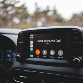 Οθόνες multimedia