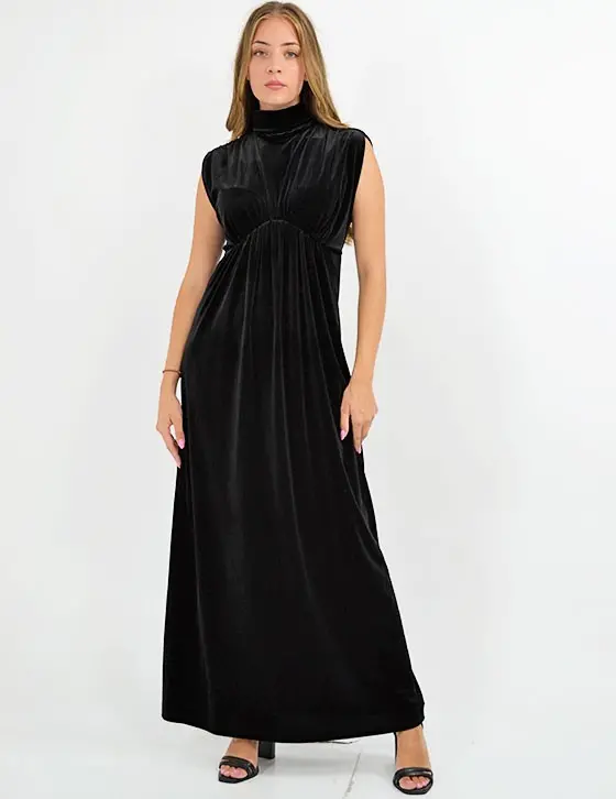 Turtle Neck Velvet Maxi Misverse Embellished Halter Neck Velvet