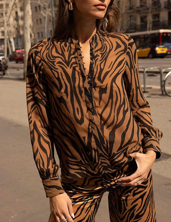 JANAN14805N407 Muslin Tiger Print Shirt