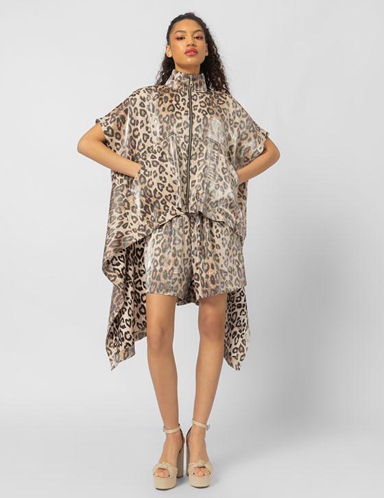 25S713 Leopard Print Short