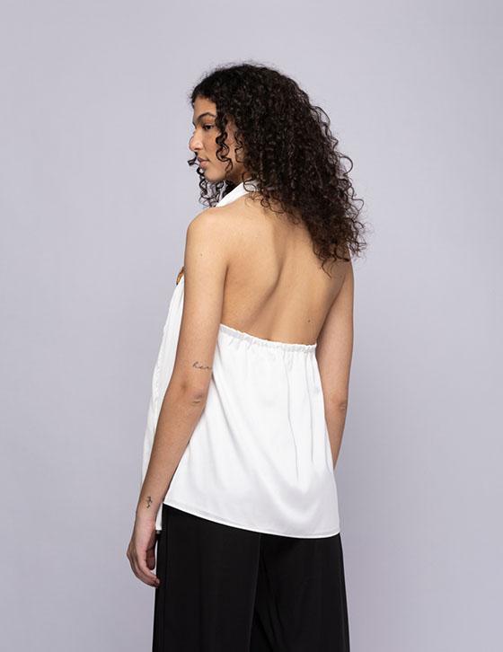 25S351 Open Back Silky Top