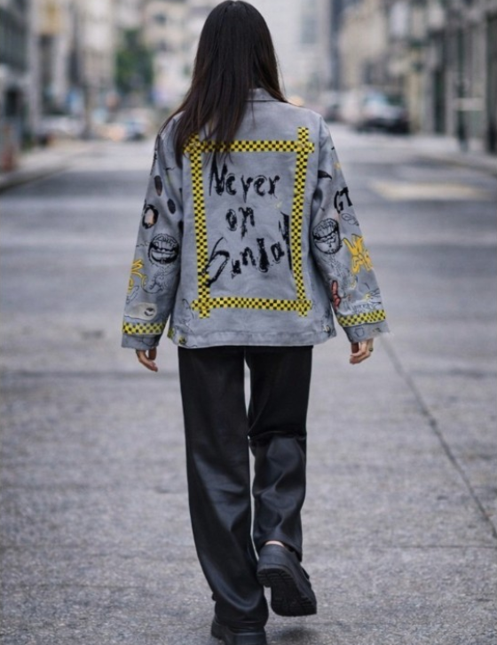 OUTOFLINE/151135002 Jacket με Print Emoji 