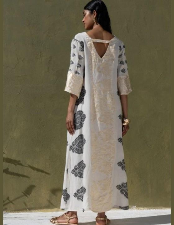 MEIRADRESS/15107N251 Maxi Φόρεμα με V λαιμόκομψη